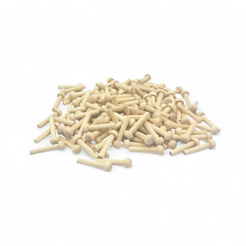 Vairākas 6 x 30 mm bērza koka sēņveida ass tapas